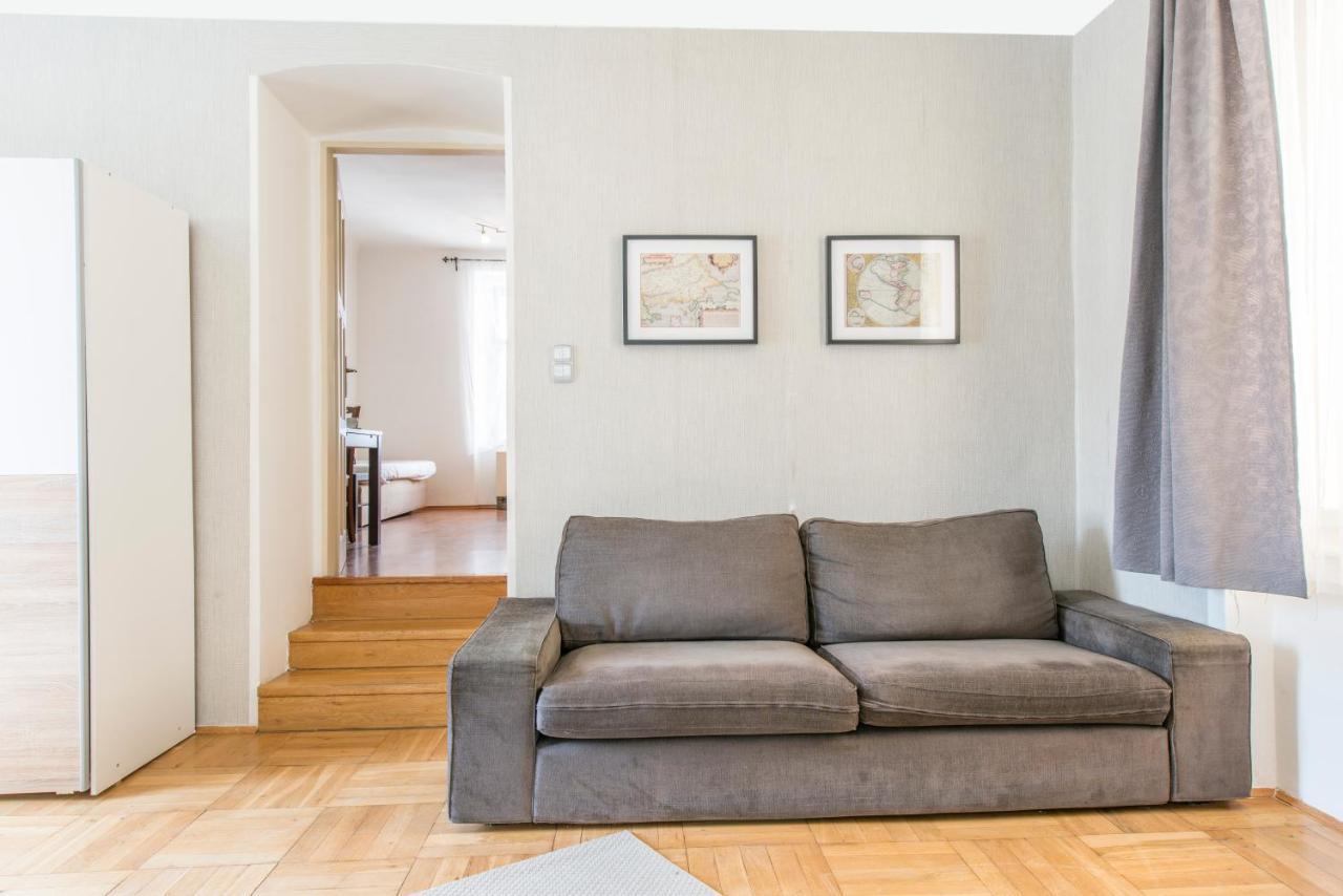 Prague Locals Monastery Apartments Экстерьер фото
