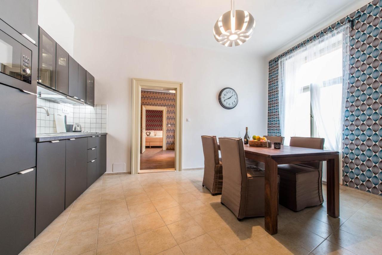 Prague Locals Monastery Apartments Экстерьер фото