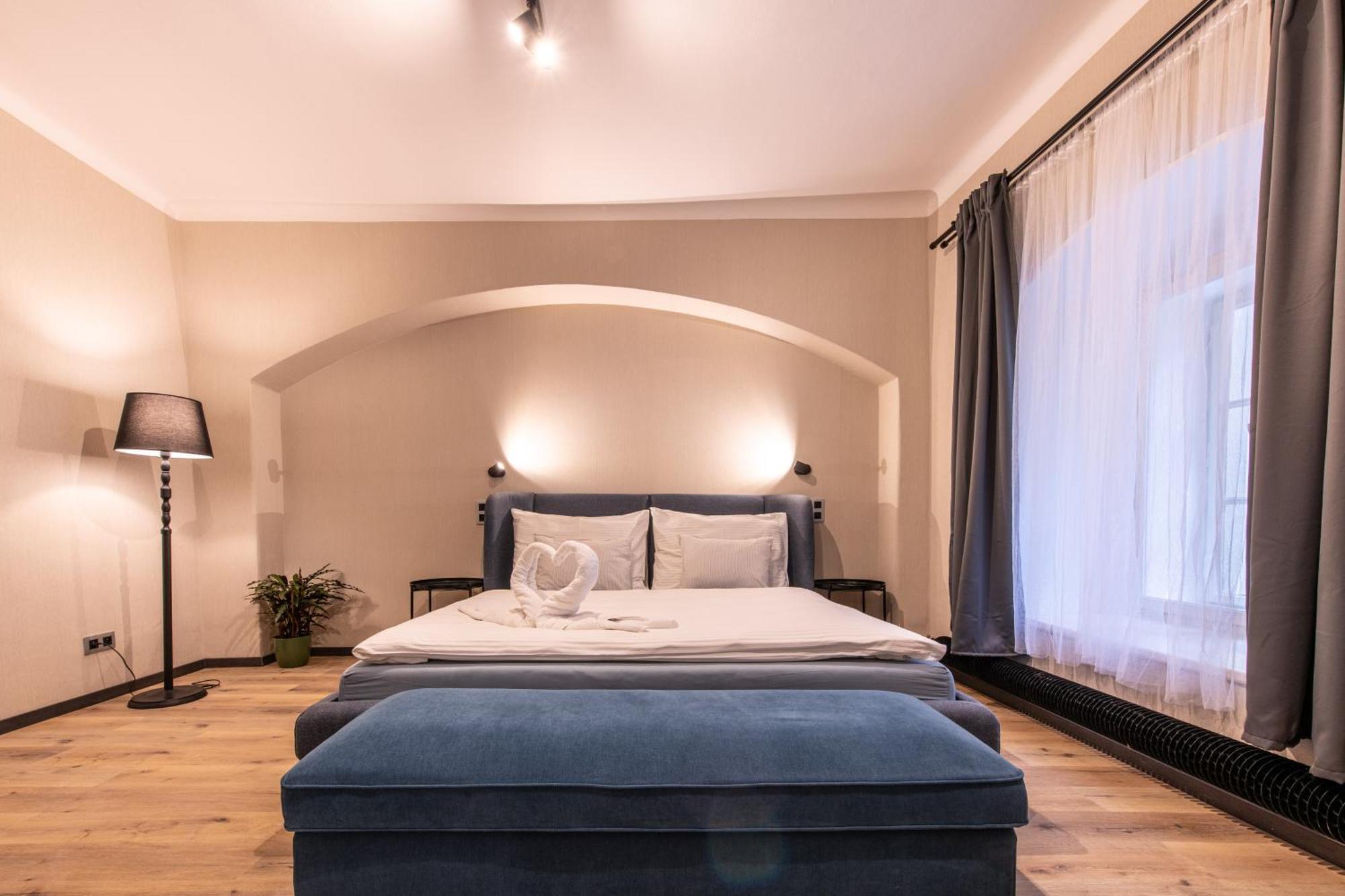 Prague Locals Monastery Apartments Экстерьер фото