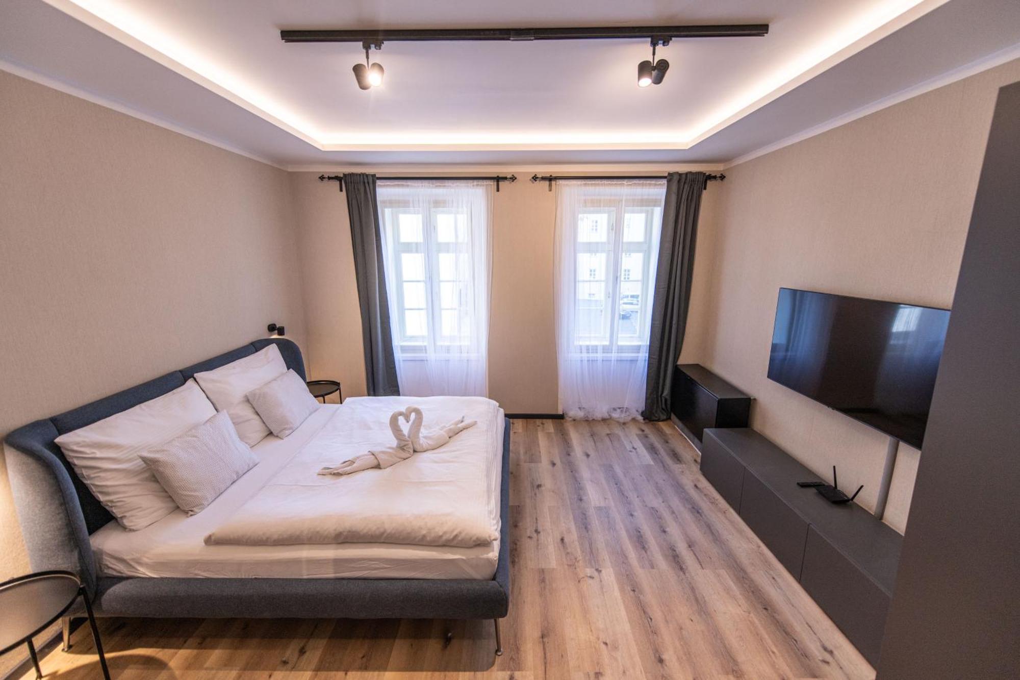 Prague Locals Monastery Apartments Экстерьер фото