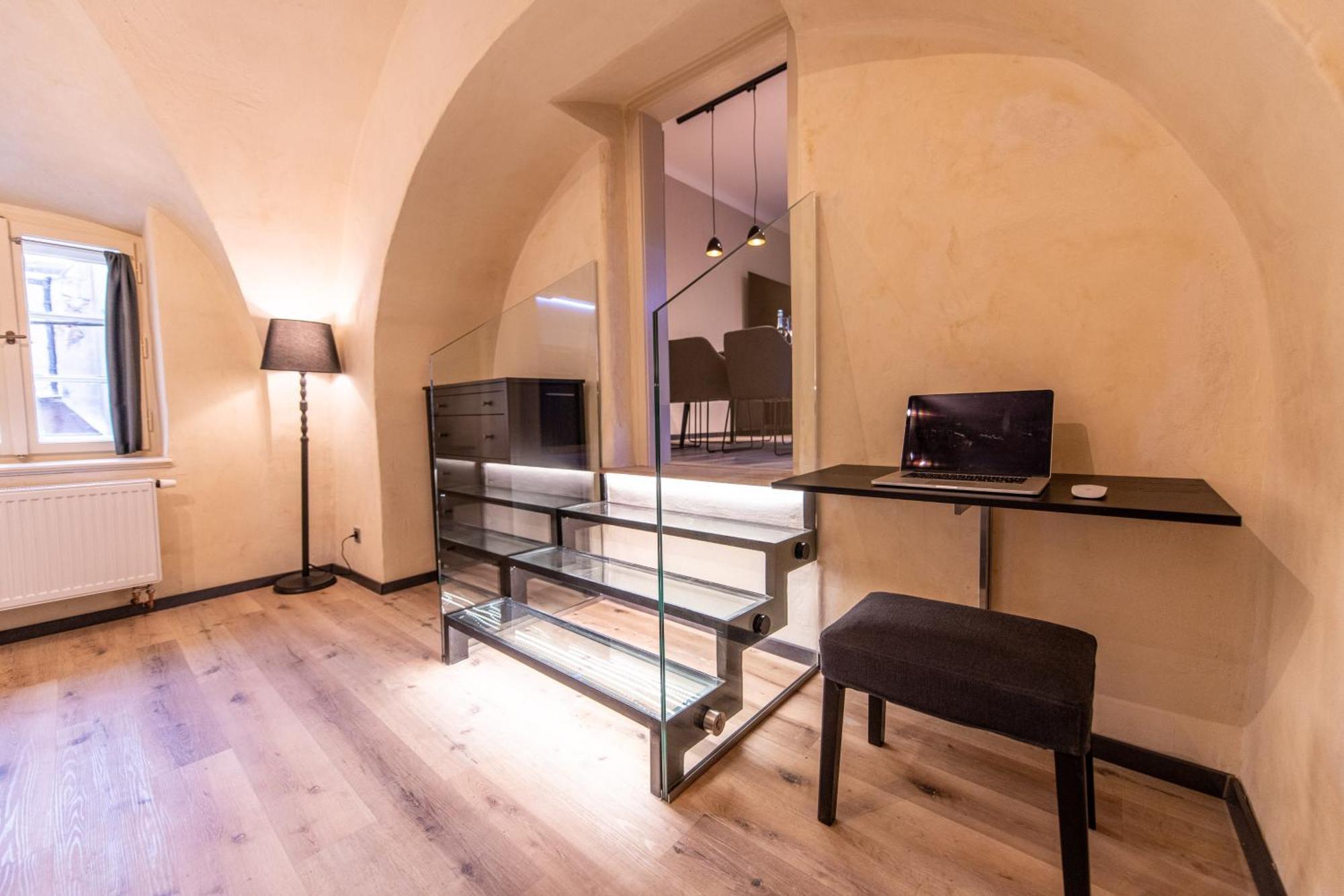 Prague Locals Monastery Apartments Экстерьер фото