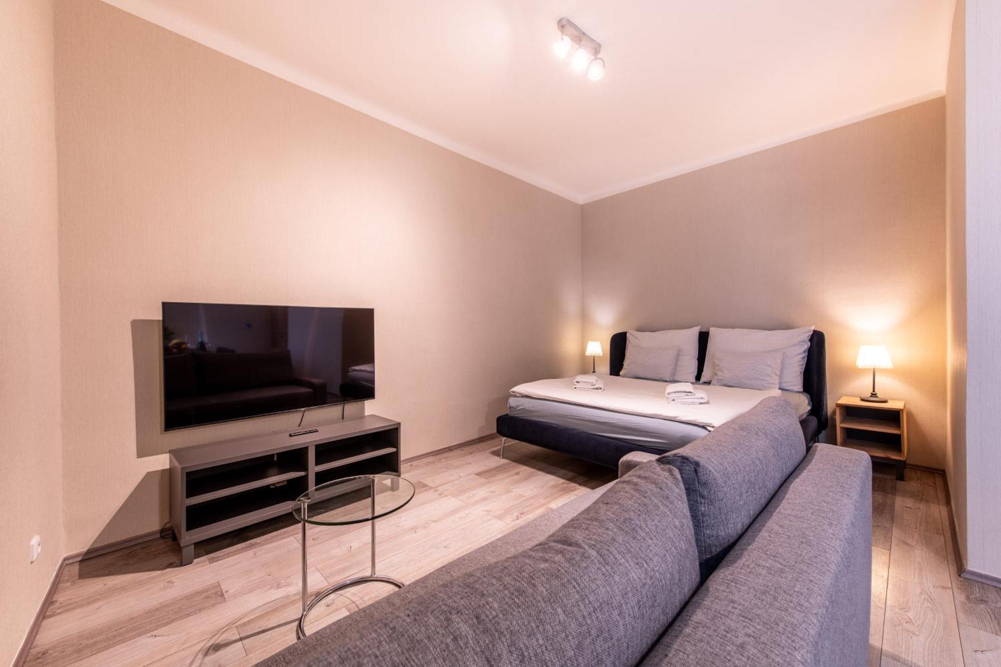 Prague Locals Monastery Apartments Экстерьер фото