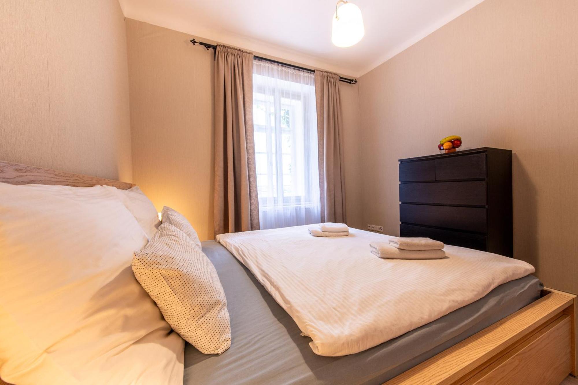 Prague Locals Monastery Apartments Экстерьер фото